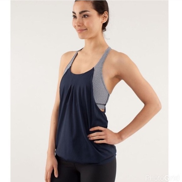 lululemon athletica Tops - Lululemon gingham Practice Freely tank top navy